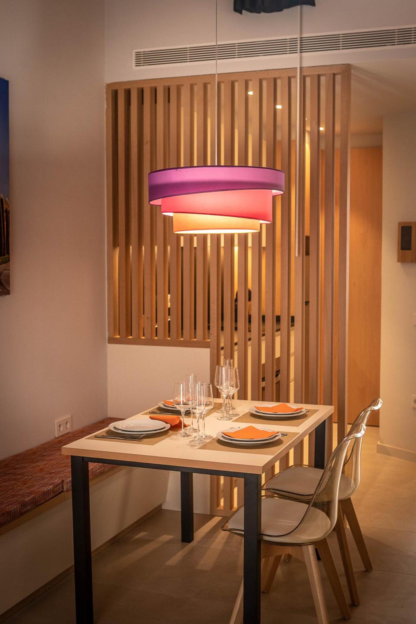 C&C Apartments Figueras Exterior foto