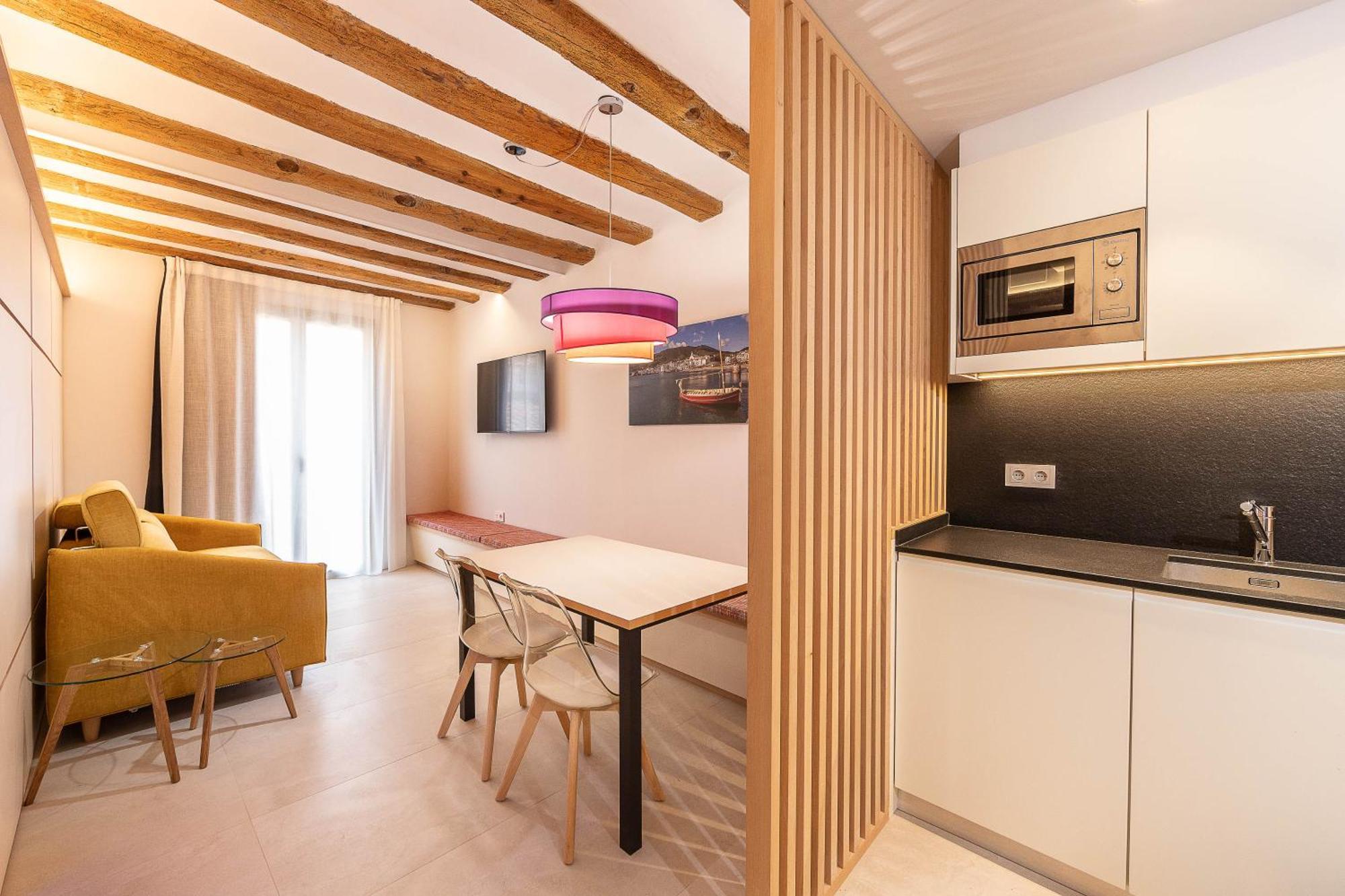 C&C Apartments Figueras Exterior foto